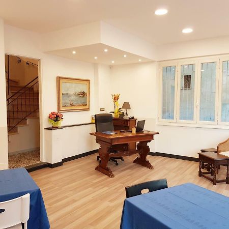 Hotel Bel Sit Рапало Екстериор снимка